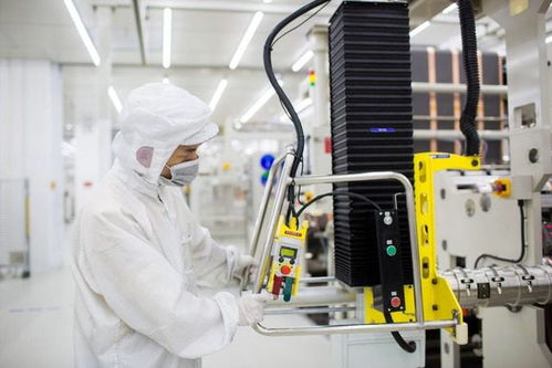 再次突破 中國電池技術(shù)拯救電車缺陷,燃油車或?qū)⒈蝗〈? />
</a>
<span><a href=