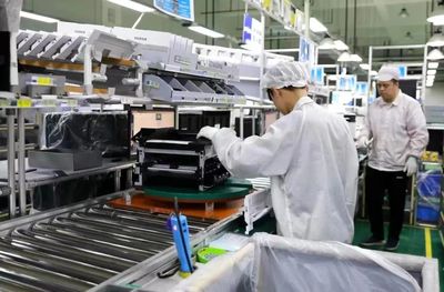 大抓經(jīng)濟(jì) 勇?tīng)?zhēng)一流 | 威海高新區(qū):項(xiàng)目&ldquo;花式成長(zhǎng)&rdquo;帶來(lái)產(chǎn)業(yè)&ldquo;好豐景&rdquo;